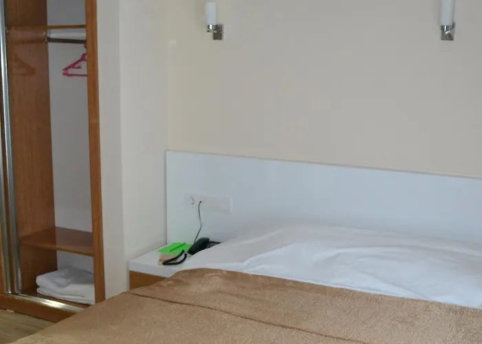 Dosemealti Otel * Dosemealti